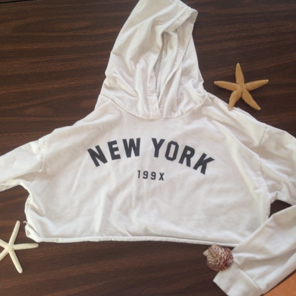 New York cropped hoodie - Picture 2 of 3